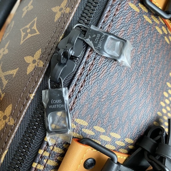 Louis Vuitton | Nigo Keepall Bandouliere 50  RARE - Picture 2 of 13
